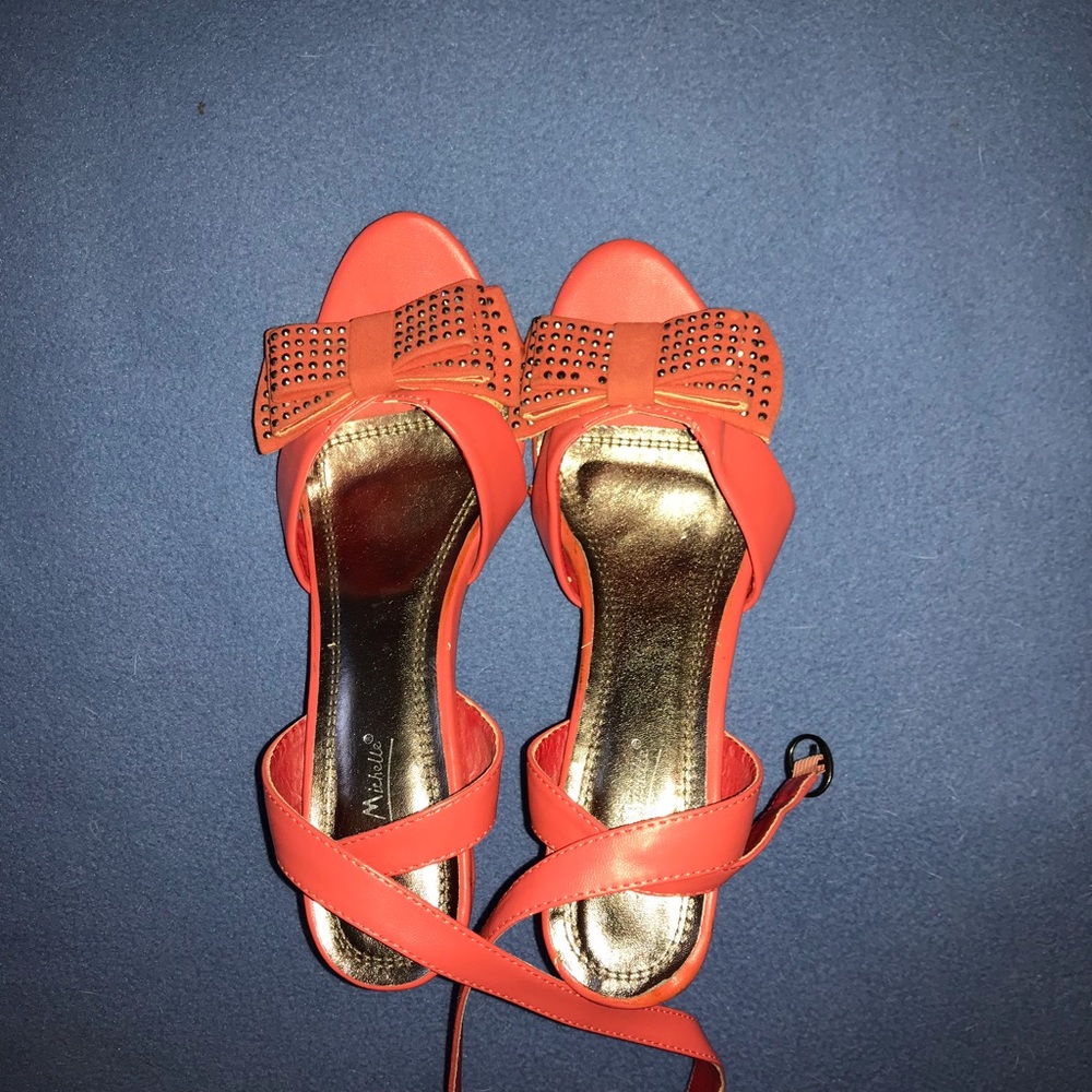 “Anne Michelle” Hot Pink Bow High Heels Size 8 1/2